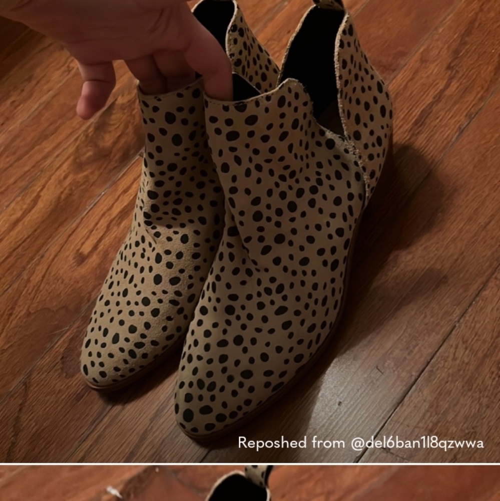 Leopard booties